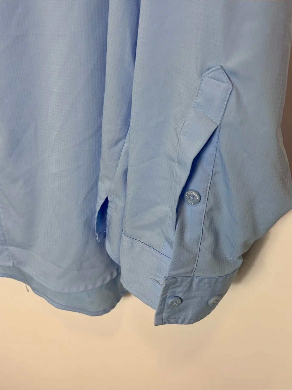 Columbia Men's PFG Tamiami Fishing Vented Shirt Light Sky Blue Large Long Sleeve